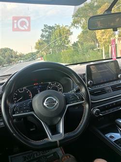 نيسان ألتيما